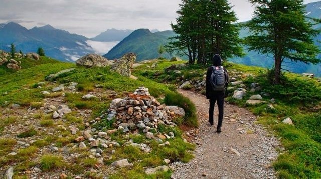 ¿Cómo prepararme físicamente antes de comenzar el Camino de Santiago? Consejos y recomendaciones